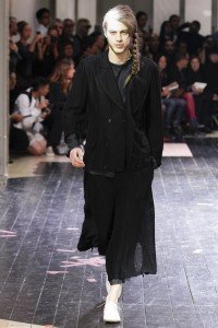 Ejemplo de traje masculino. 2014.