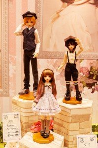 Fotografía tomada durante la Dolls Party 32, que tuvo lugar el mes de diciembre del año pasado. Este es un ejemplo de la exhibición y presentación de diferentes modelos novedosos.