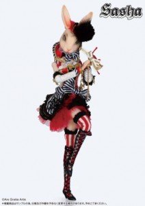 Uno de los ejemplos de muñecas de cuerpo humano y cabeza animal es Sasha, un conejo que se ha acompañado de diferentes estilos y accesorios y se sirve del mismo cuerpo que las Pullip y J-Doll