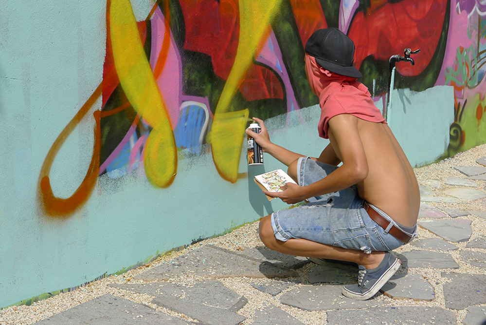 Grafitero en Saigon Outcast, Ho Chi Minh City. Foto © Cristina Nualart