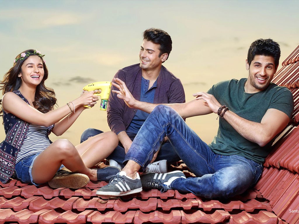 Tia, Rahul y Arjun en una imagen promocional.
